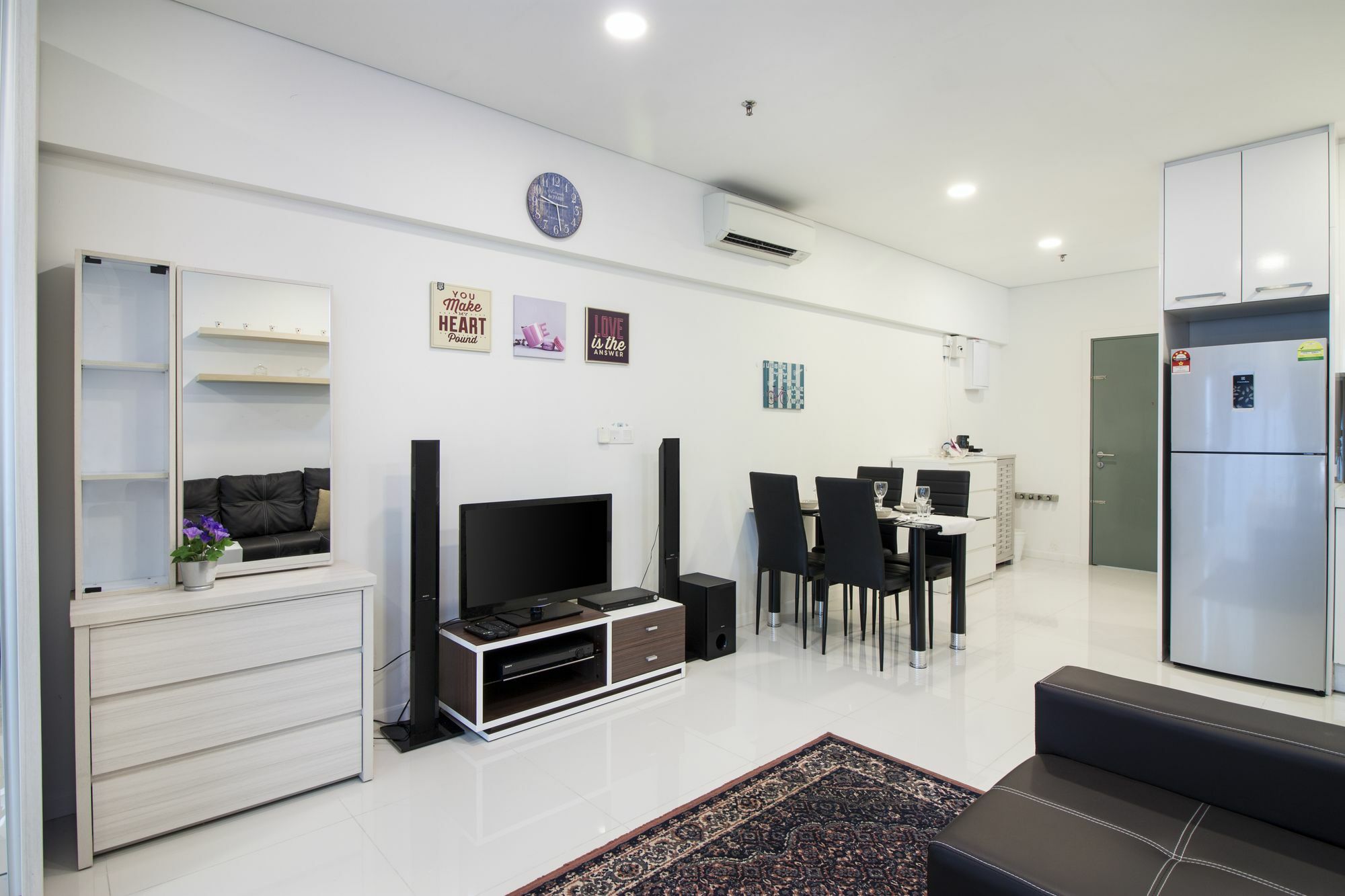 Summer Suites By Plush Kuala Lumpur Dış mekan fotoğraf