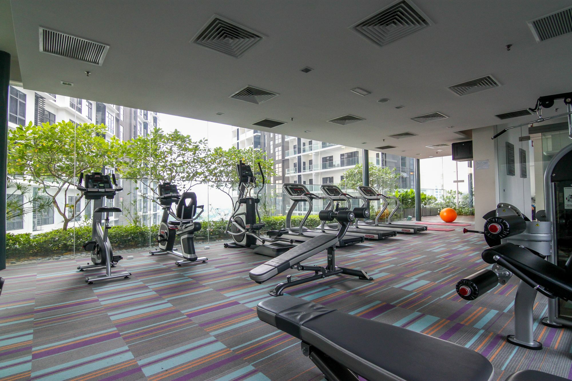 Summer Suites By Plush Kuala Lumpur Dış mekan fotoğraf